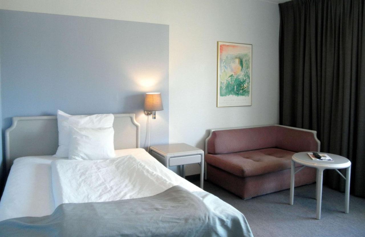 Hotell Erikslund Angelholm Exterior photo